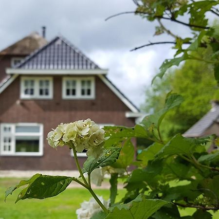 Bed and Breakfast The Barnyard Balinge Экстерьер фото