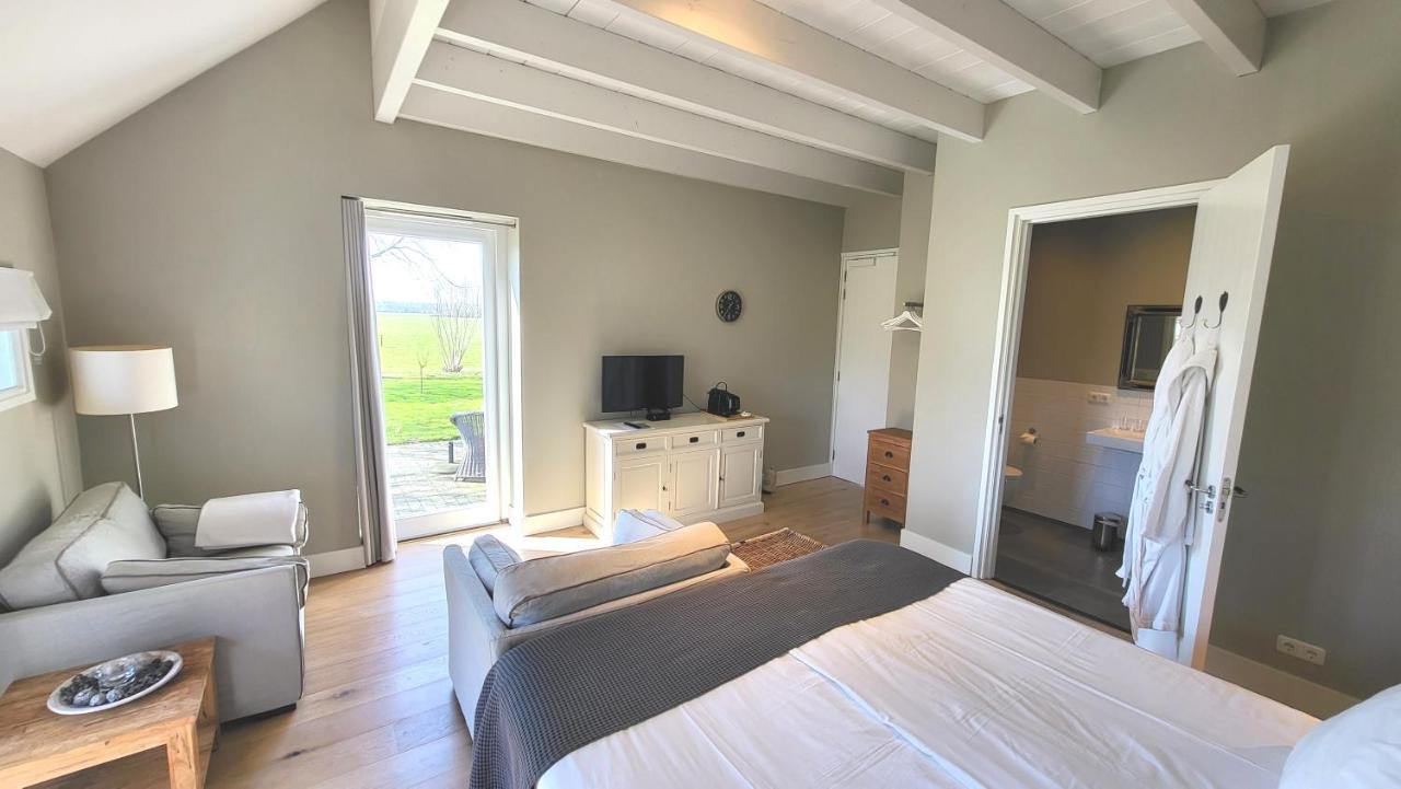 Bed and Breakfast The Barnyard Balinge Экстерьер фото