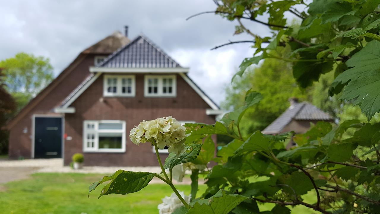 Bed and Breakfast The Barnyard Balinge Экстерьер фото